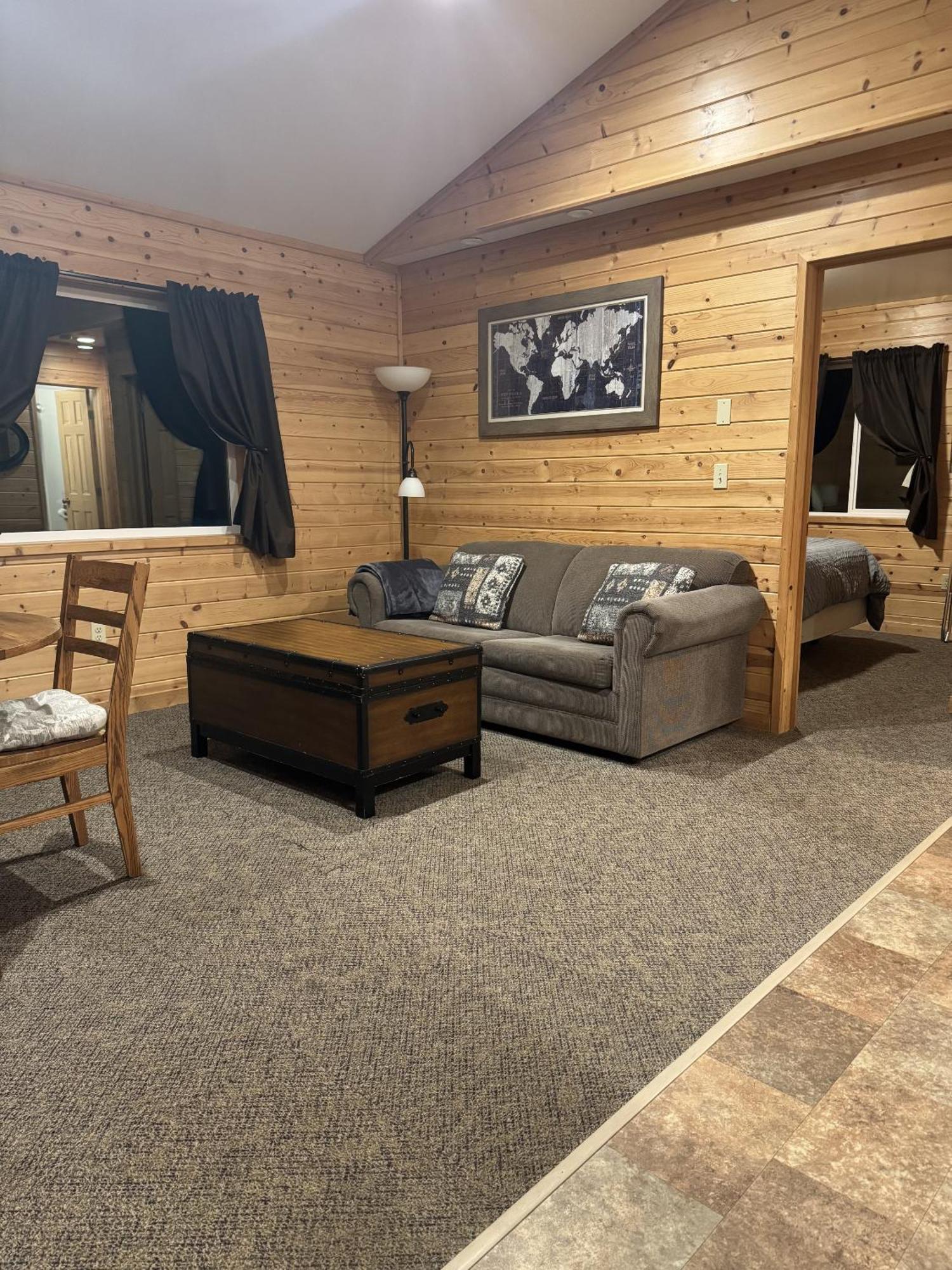Susitna River Lodging, Backwoods Talkeetna